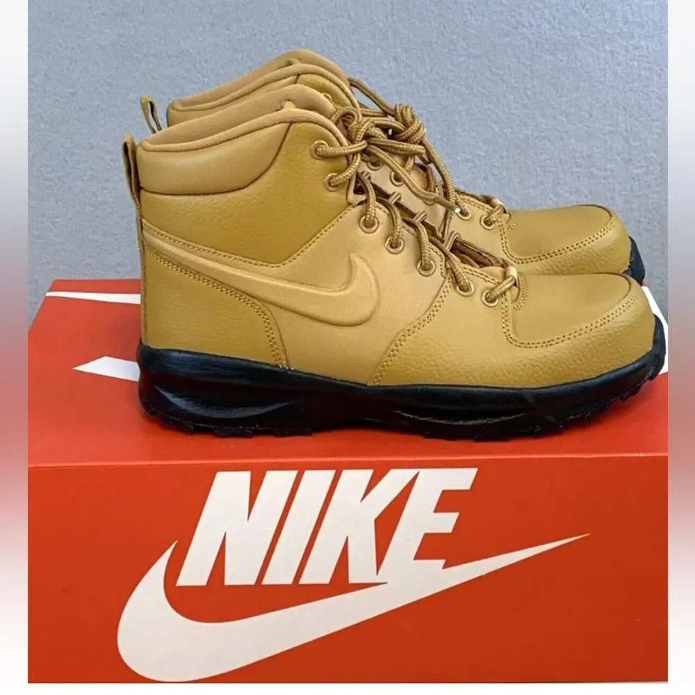 Nike Manao Leather Boots Sneakers Youth Kids Size 6Y BQ5372-700 Wheat Tan